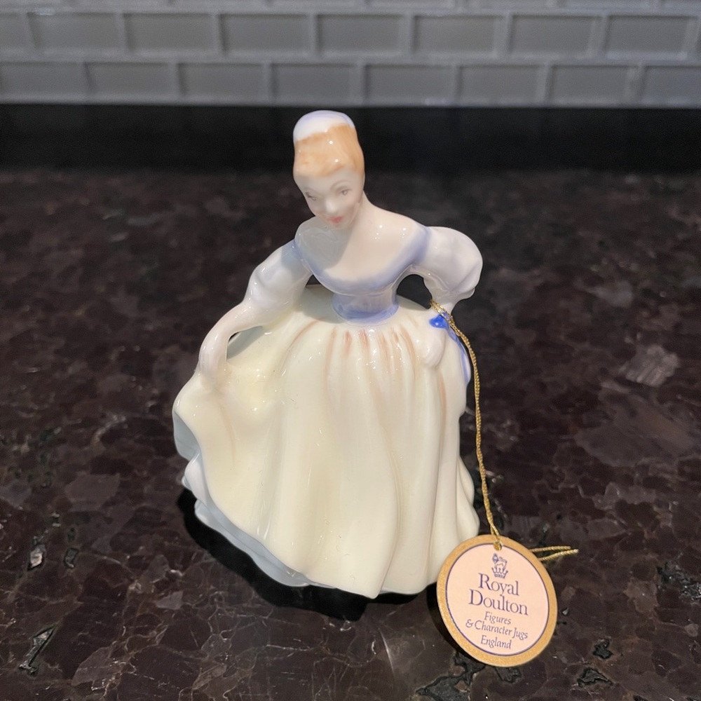 Royal Doulton figurine with tag